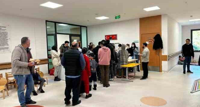 Engelsiz yaşam merkezinde depremzedeler için çalışmalar devam ediyor