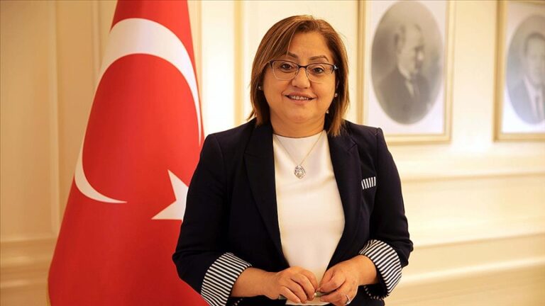 BAŞKAN FATMA ŞAHİN’DEN MİRAÇ KANDİLİ MESAJI