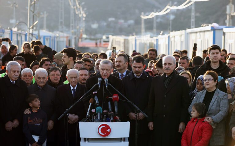 “Gaziantep’i tarihî kimliğini koruyarak daha güçlü şekilde ayağa kaldıracağız”