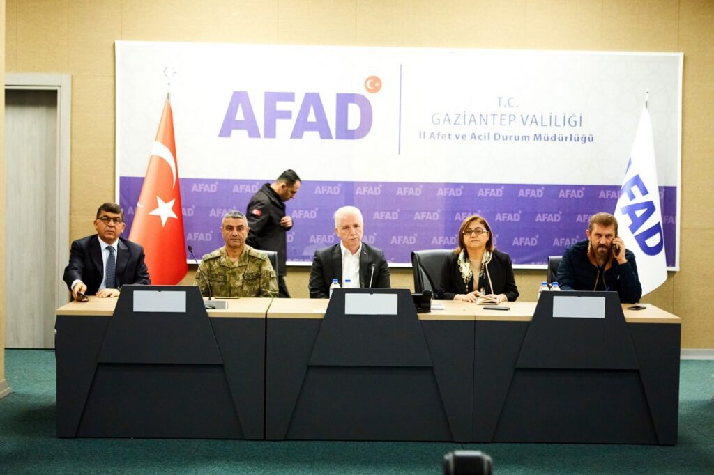Gaziantep’te bir yılda yağan yağışın dörtte biri önceki gece yağdı