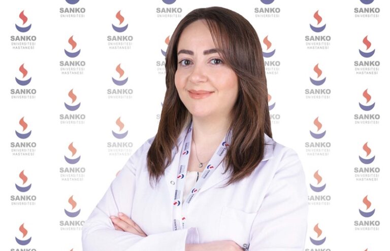 DEPREM SONRASI ÇOCUKLARIN OKULA UYUM SÜRECİ