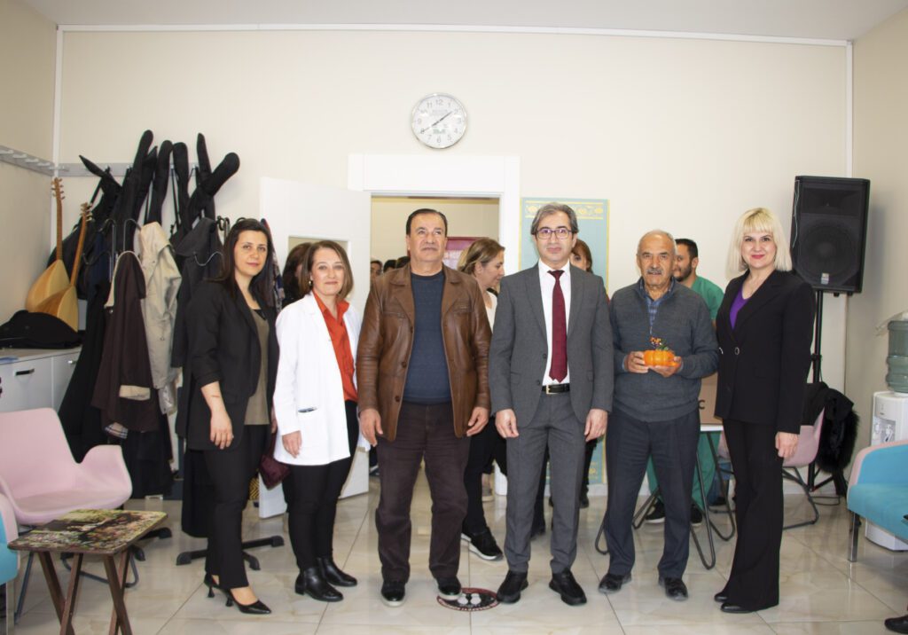 MEDICAL POINT ULU ÇINARLARI UNUTMADI