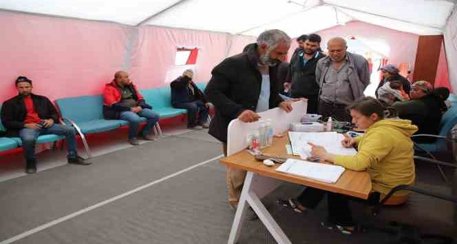 Nurdağı’nda 25 yataklı sahra hastanesi kuruldu