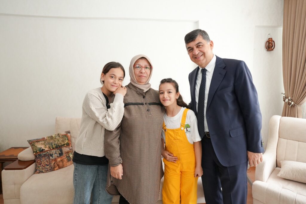 FADILOĞLU: “AMACIMIZ, YAVRULARIMIZIN HAYATINDA ARTI BİR DEĞER OLUŞTURMAKTIR”