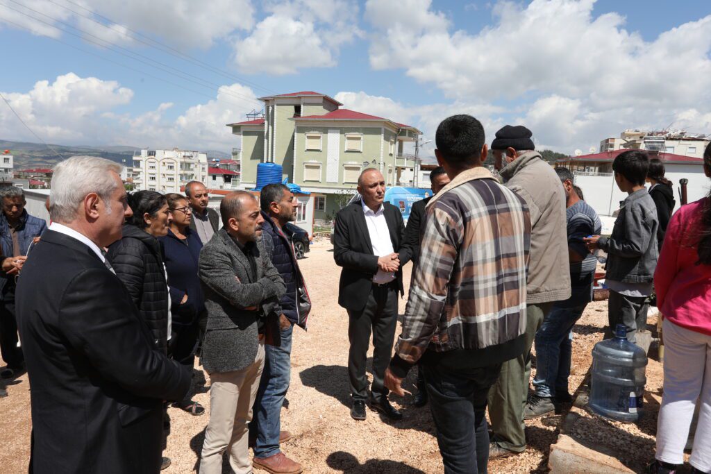 Melih Meriç, hortum felaketinin ardından Pazarcık’ı ziyaret etti