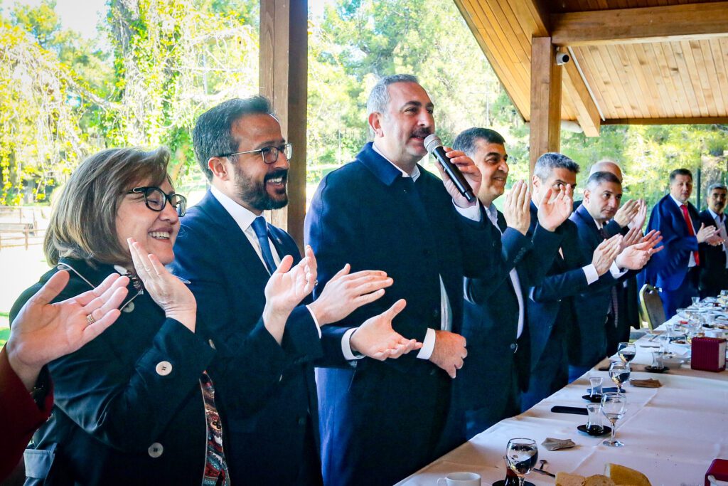 YILMAZ: “ŞEHİTKAMİL, 14 MAYIS’A DÜN’DEN HAZIR”