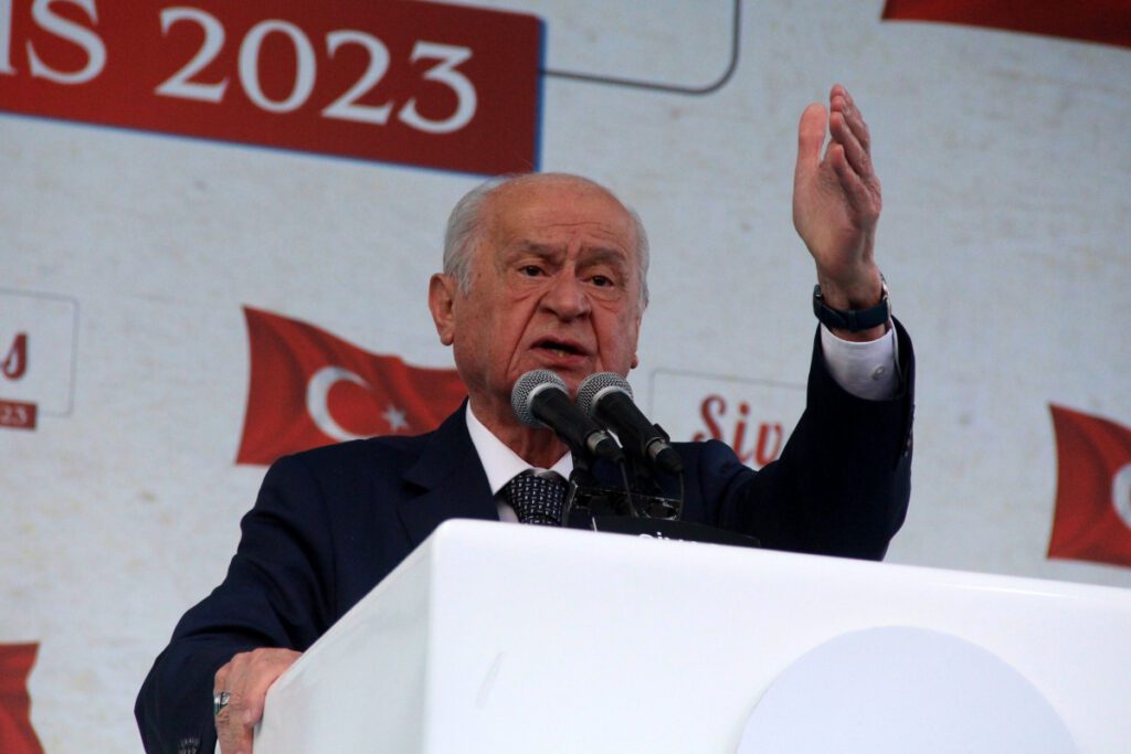 Bahçeli’den Kılıçdaroğlu’na: “Noktalı siyaset olmaz”