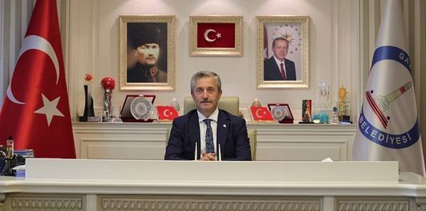 BAŞKAN TAHMAZOĞLU: “ŞEHRİMİZ GAZİLİK UNVANINI  SONUNA KADAR HAK EDİYOR”