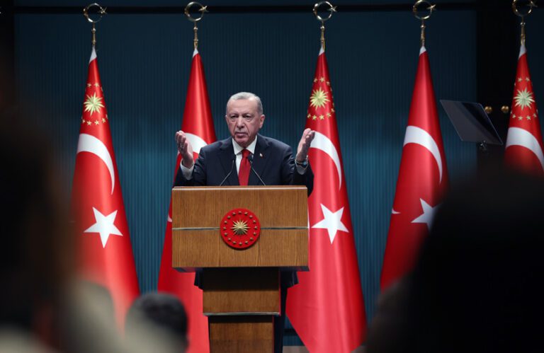 Cumhurbaşkanı Erdoğan: “Siyasi tercihi ne olursa olsun 85 milyonun her bir ferdi seçimi kazananı olmuştur”