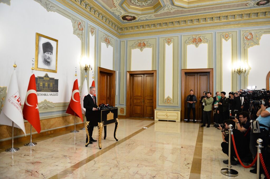 İstanbul Valisi Davut Gül Görevine Başladı