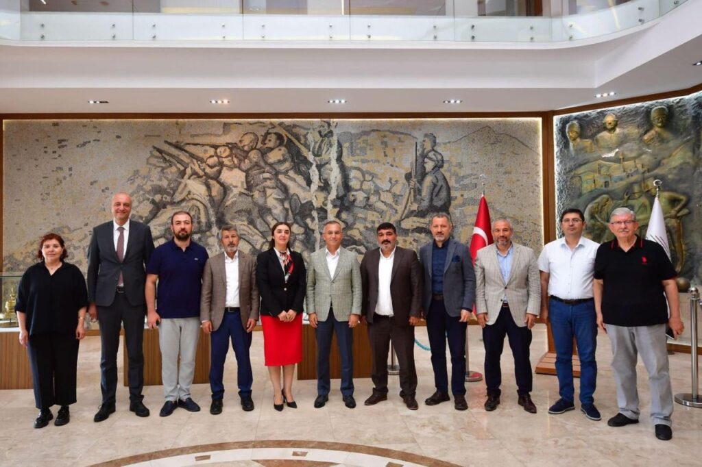 G10’dan Vali Çeber’e ziyaret
