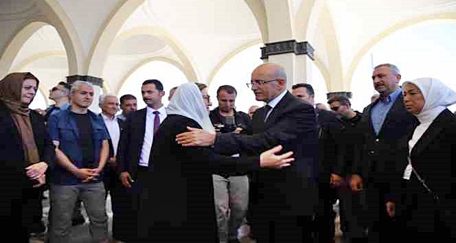Fatma Şahin’in babası Mustafa Kıymık son yolculuğuna uğurlandı