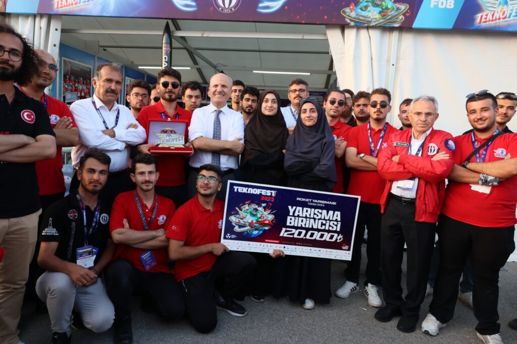 YÖK BAŞKANI PROF. DR. ÖZVAR: “ÜNİVERSİTELER ARASINDA GAÜN DİKKAT ÇEKİCİ BAŞARI ELDE ETTİ
