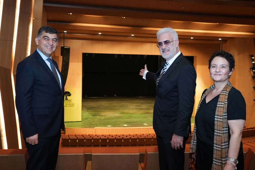 Tamer Karadağlı: “O kadar etkilendim ki ağzım açık kaldı”