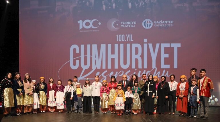GAÜN’DE 100. YIL CUMHURİYET RESEPSİYONU
