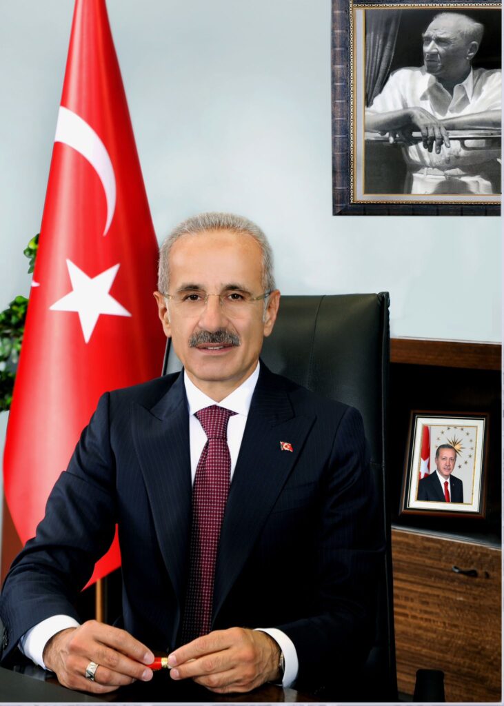 BAKAN ABDULKADİR URALOĞLU’NUN 29 EKİM CUMHURİYET BAYRAMI MESAJI
