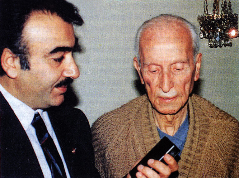 ÖMER AKSOY İLE…