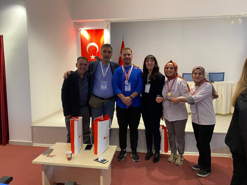 GAÜN GASTRONOMİ VE MUTFAK SANATLARI LİSANÜSTÜ ÖĞRENCİLERİNİN BAŞARISI
