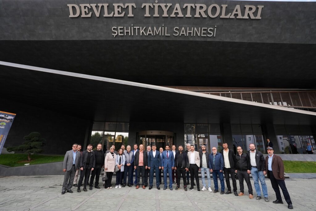 ANESİAD, D.T. ŞEHİTKAMİL SAHNESİ VE AGRO PARK’I İNCELEDİ