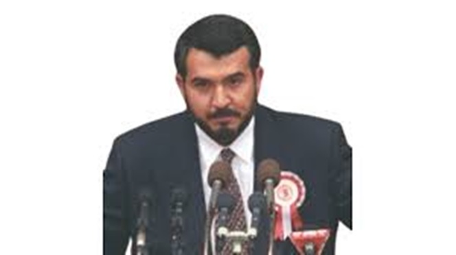 Bedri İncetahtacı mezarı başında dualarla anıldı