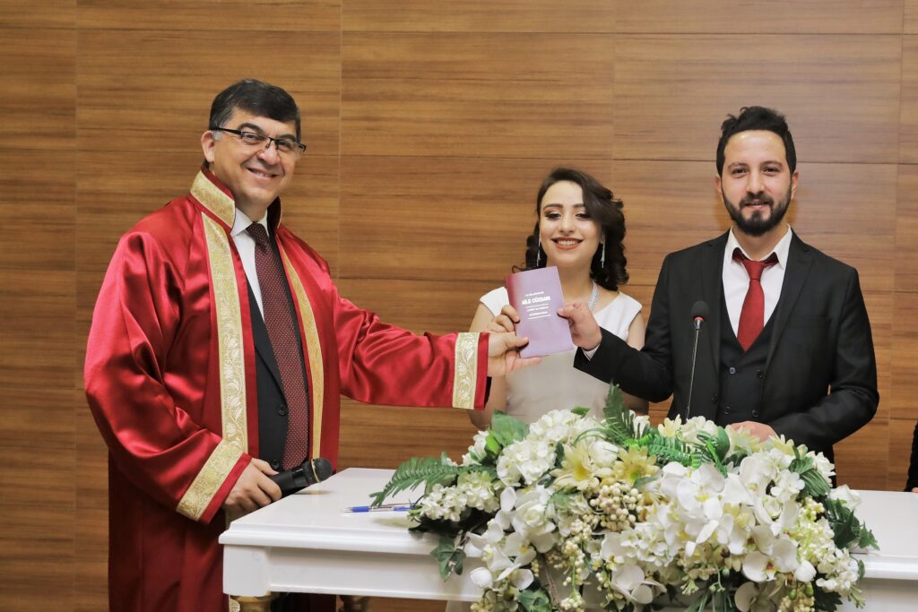 ŞEHİTKAMİL NİKAH SALONU’NDA 23 BİN 801 KİŞİ MUTLULUĞA “EVET” DEDİ
