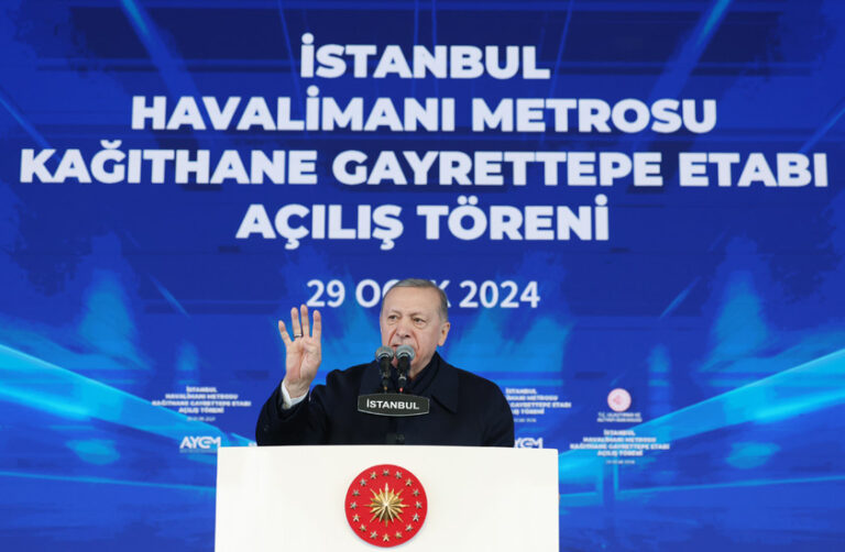 Cumhurbaşkanı Erdoğan: “İstanbul’da tamamlanan raylı sistem ağlarının uzunluğu 338,5 kilometreye çıktı”