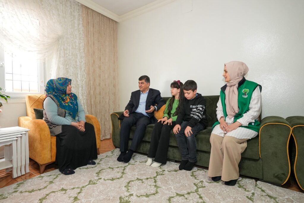 FADILOĞLU, AİLELERİN DERTLERİNE ORTAK OLUYOR
