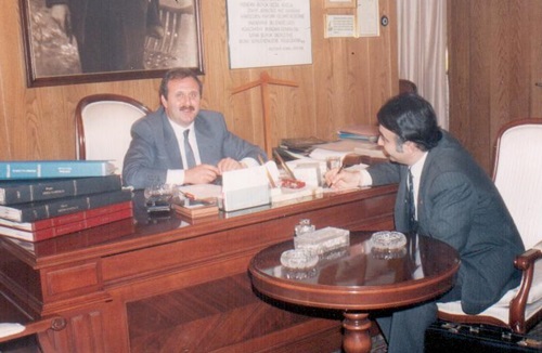 M. Erhan Durukan:  “MUSTAFA TAŞAR SEVENLERİNİN GÖNLÜNDE YAŞIYOR”