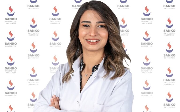 KIŞ AYLARINDA GÜÇLÜ BİR BAĞIŞIKLIK İÇİN “ALTIN SÜT” TÜKETİLEBİLİR