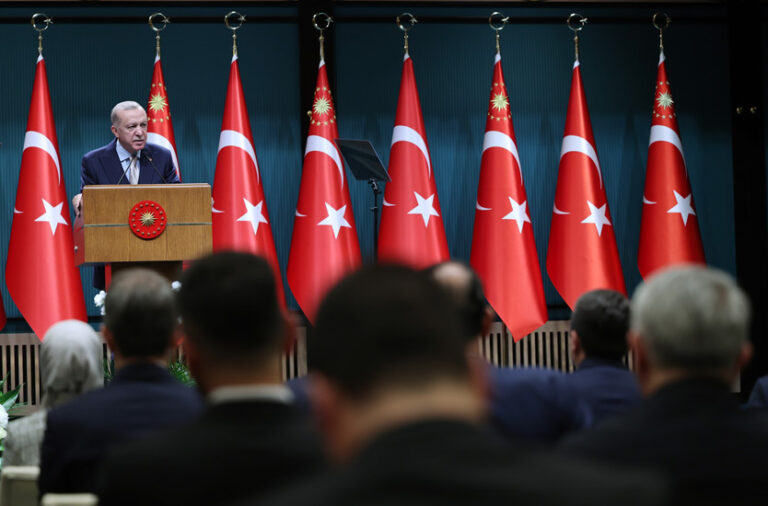 Cumhurbaşkanı Erdoğan: “Günü kurtarmak yerine, enflasyonu düşürerek kalıcı refah artışını sağlayacağız”
