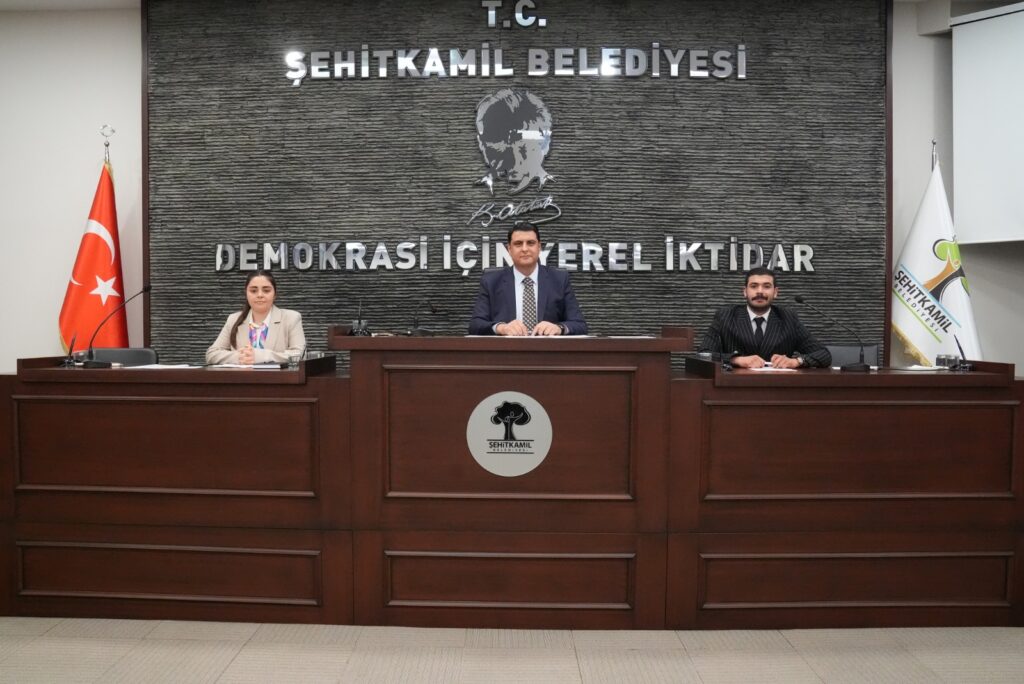 ŞEHİTKAMİL BELEDİYE MECLİSİ, 2. TOPLANTISINI YAPTI