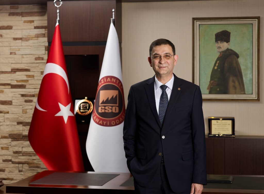 GSO YÖNETİM KURULU BAŞKANI ADNAN ÜNVERDİ’NİN, TBMM’NİN AÇILIŞININ 104. YIL DÖNÜMÜ VE 23 NİSAN ULUSAL EGEMENLİK VE ÇOCUK BAYRAMI KUTLAMA MESAJI