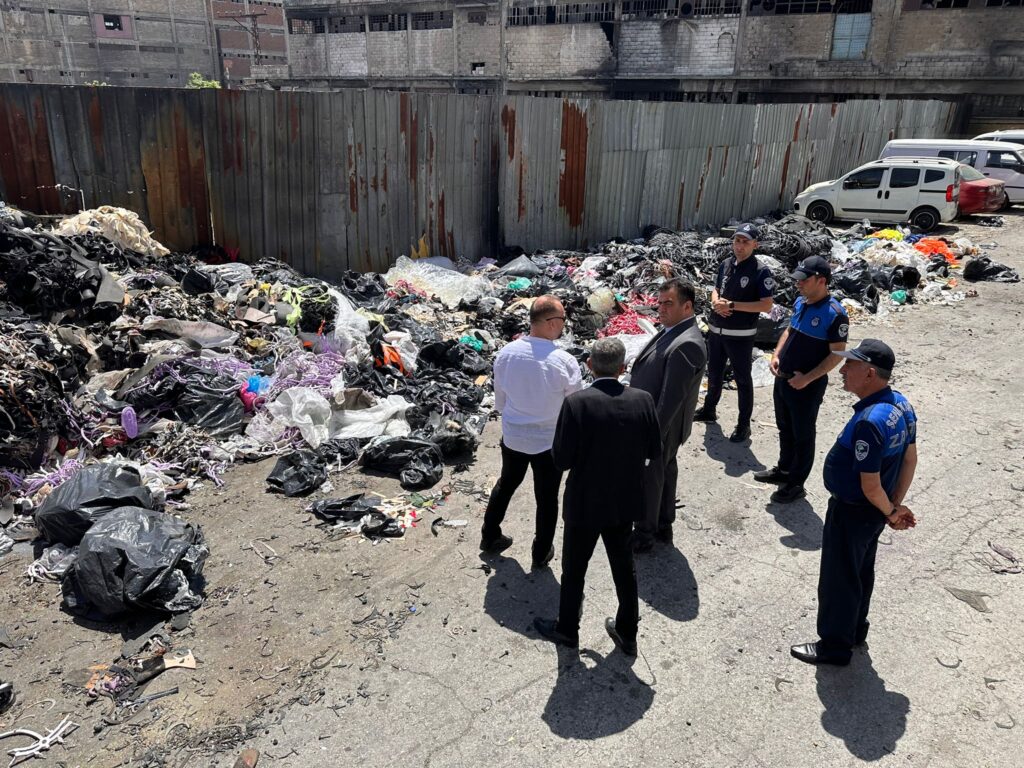 NİZİP CADDESİ’NDEKİ İŞLETMELERE ÇEVRE DENETİMİ