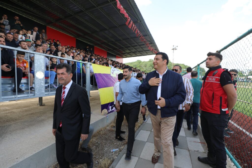 ŞEHİTKAMİL BELEDİYESPOR, KALESPOR’U 3-1 YENEREK BAL’A YÜKSELDİ