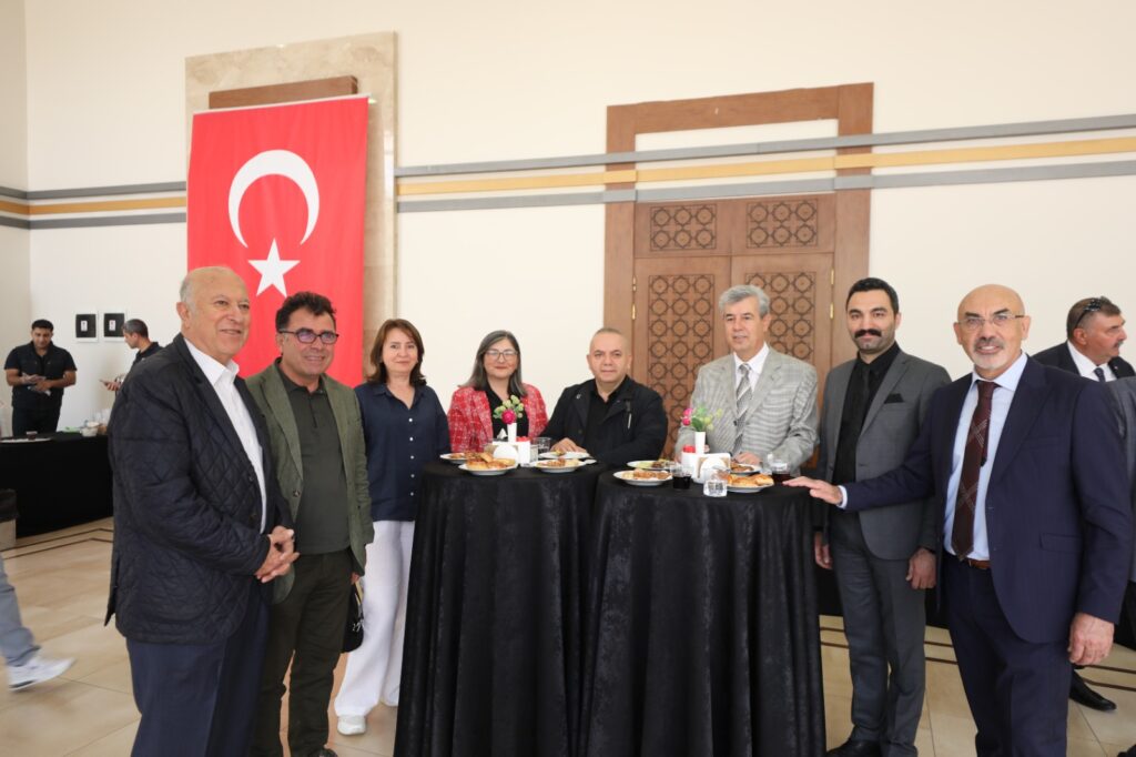 TARIM VE GIDANIN GELECEĞİ ŞEHİTKAMİL’DE KONUŞULDU