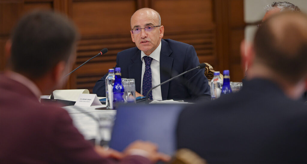 Bakan Şimşek: “Yıllık enflasyon mayıs ayından sonra keskin bir şekilde düşmeye başlayacak”
