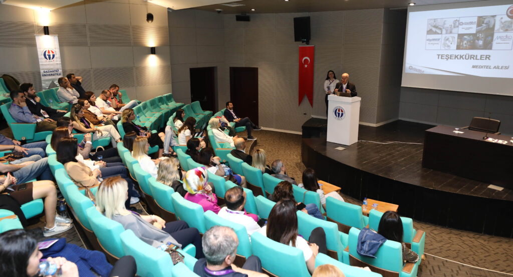 GAÜN’DE RADYASYON ONKOLOJİSİ TOPLANTISI