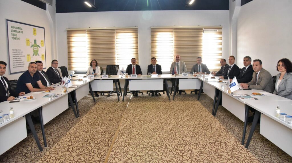 GAZİANTEP MODEL FABRİKA’DA İSTİŞARE TOPLANTISI