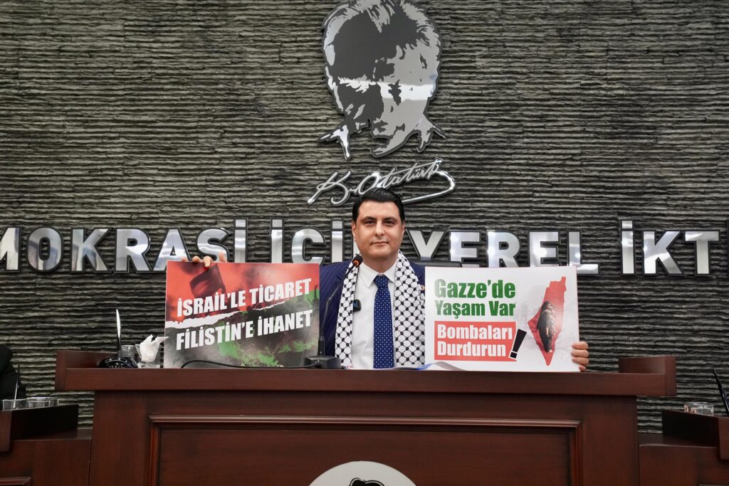 YILMAZ: “FİLİSTİN; CANIMIZDIR, KANIMIZDIR”
