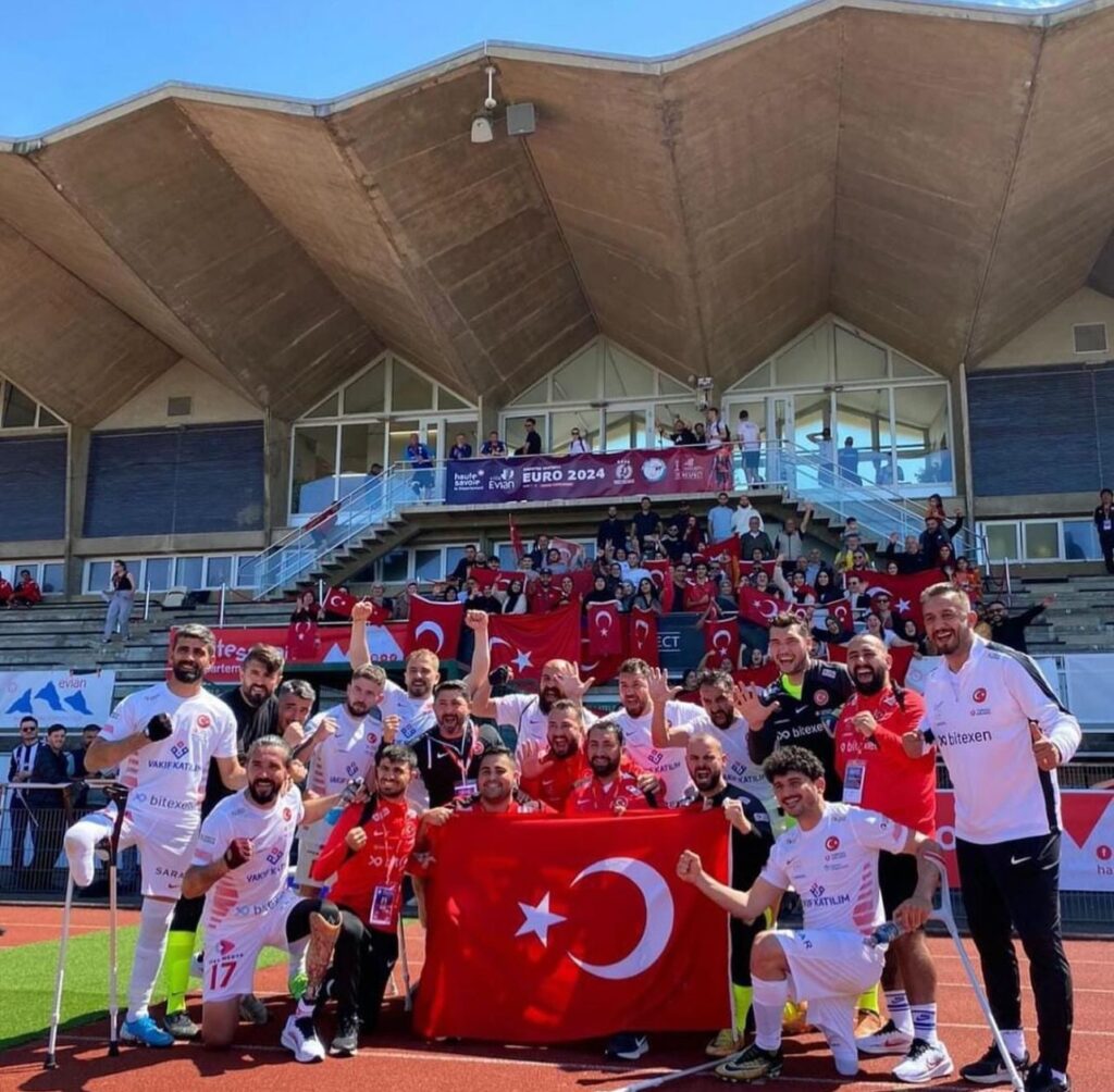 ŞAHİNBEY BELEDİYESİ AMPUTE OYUNCULARI MİLLİ TAKIM FORMASIYLA AVRUPAYA DAMGA VURDU