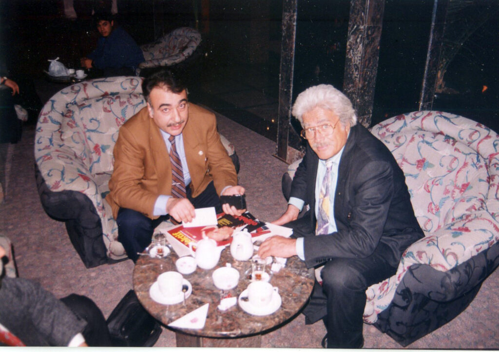 M. Erhan Durukan: “CÜNEYT ARKIN İLE YILLAR ÖNCE…”