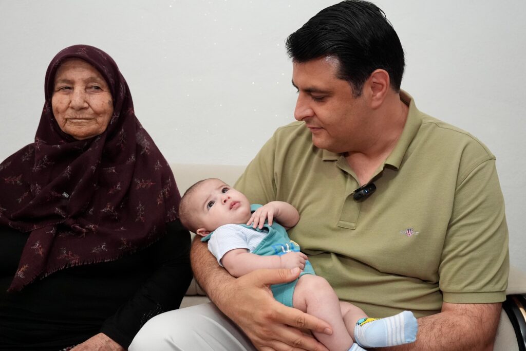 BAŞKAN UMUT YILMAZ, BEBEK UMUT YILMAZ’I ZİYARET ETTİ