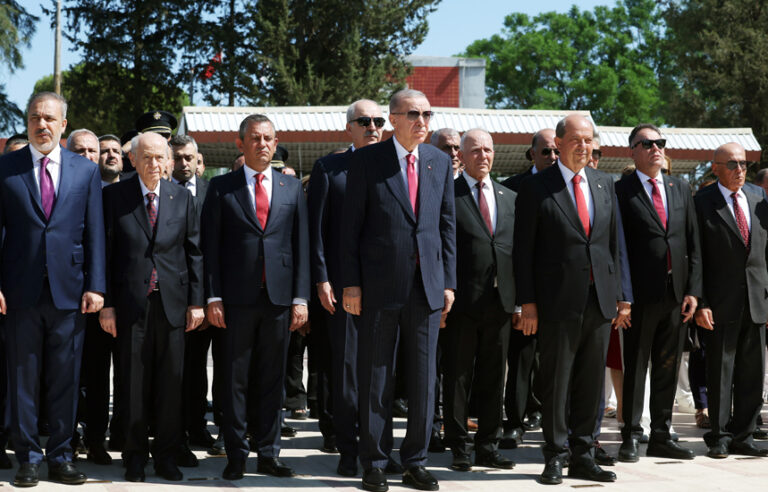 “Şehitlerimizin kanları üzerinde kurulan KKTC’nin güçlü, müreffeh, itibarlı bir devlet hâline gelmesi için desteğimiz bakidir”