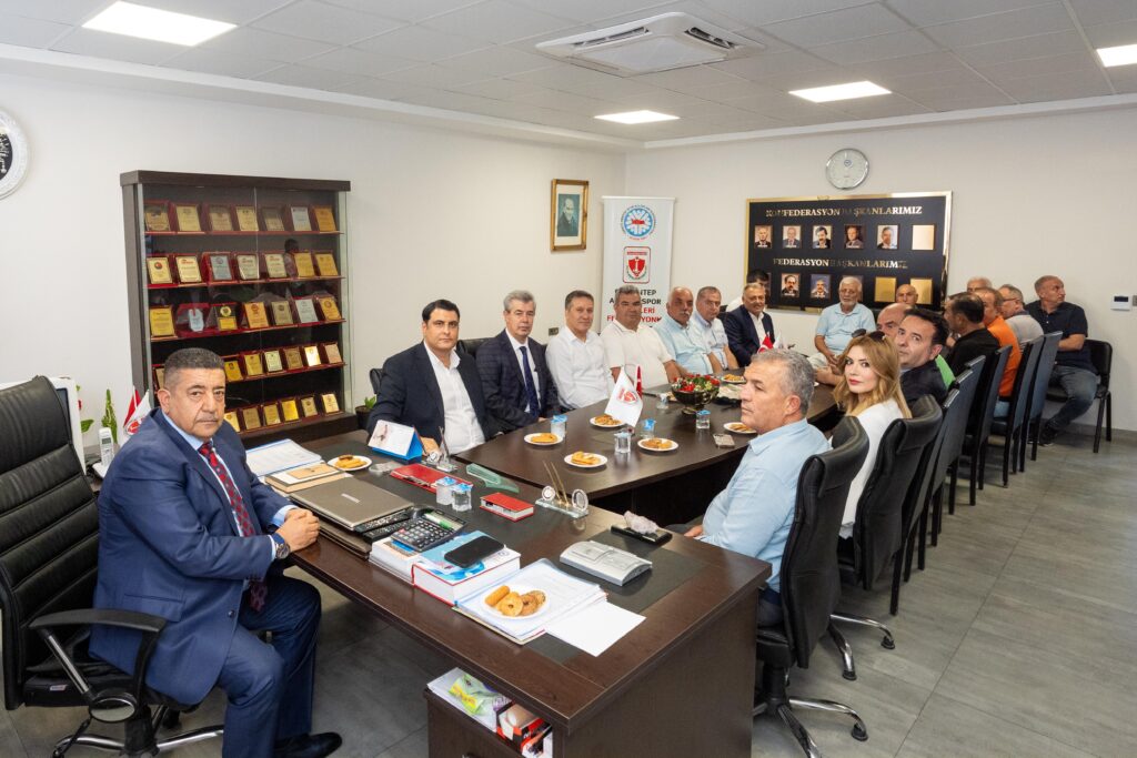 BAŞKAN YILMAZ’DAN ŞEHİTKAMİL’DE EŞİT HİZMET SÖZÜ