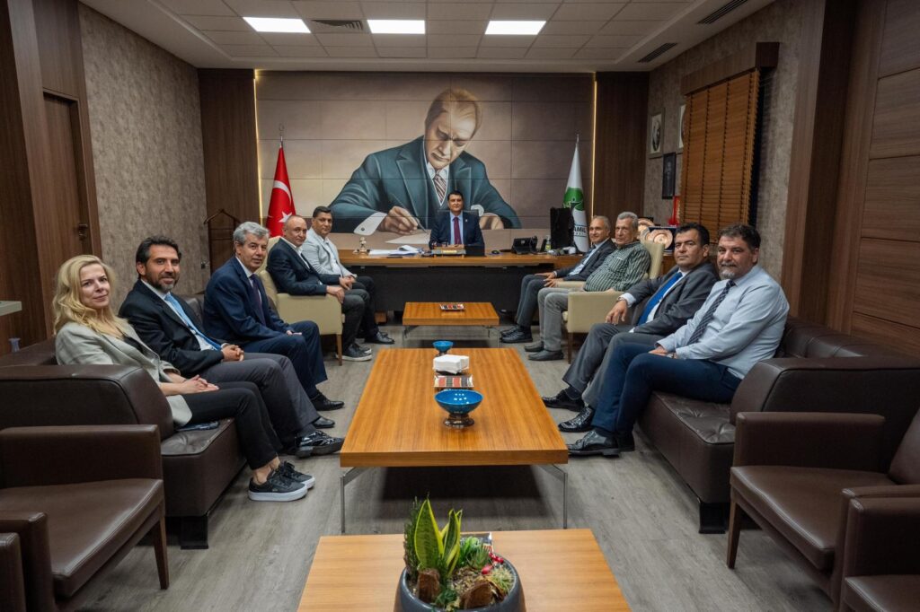 YILMAZ: “MİLLİ EĞİTİM BAKANLIĞI EN PROBLEMLİ KURUM”