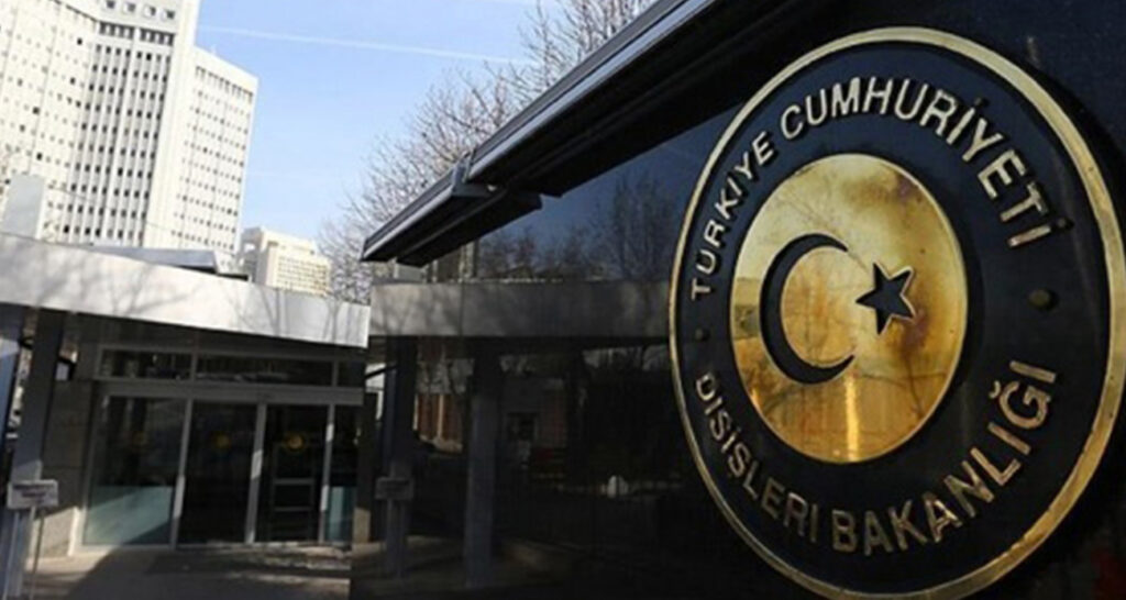 Dışişleri Bakanlığı: “İsrail Dışişleri Bakanının Gazze’deki uygulamaları Batı Şeria’ya da taşıyacakları yönündeki açıklamasını şiddetle kınıyoruz”
