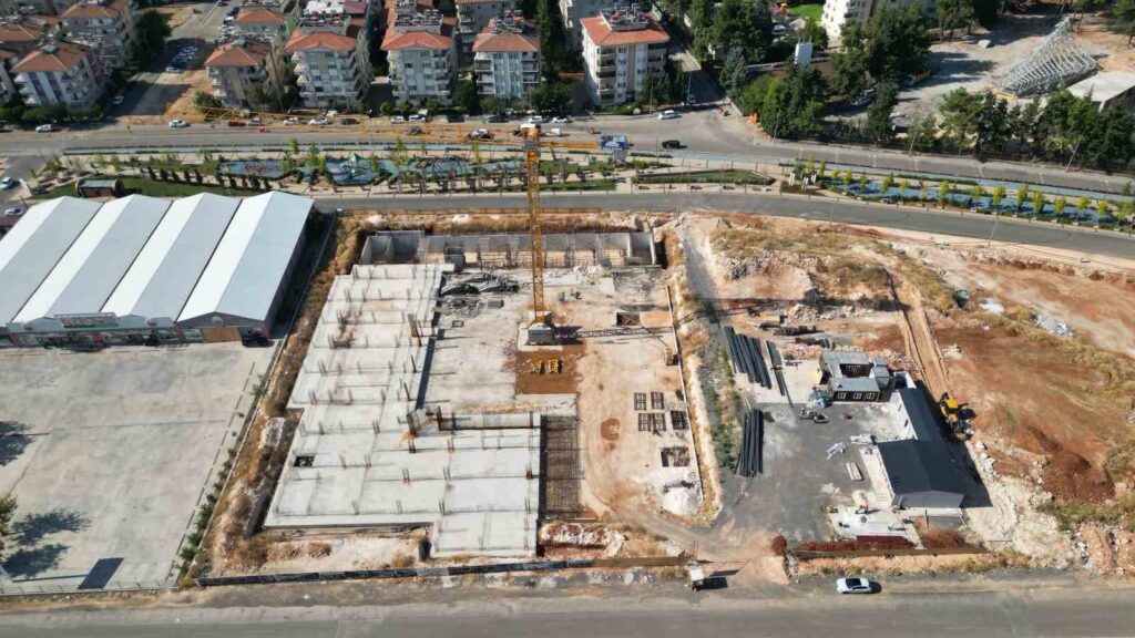 Kâmil Ocak Spor Salonu inşaatına başlandı