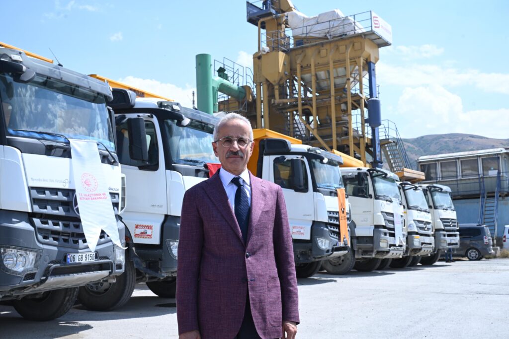 TATVAN ÇEVRE YOLU İLE 40 DAKİKALIK SEYAHAT SÜRESİ 5 DAKİKAYA DÜŞECEK