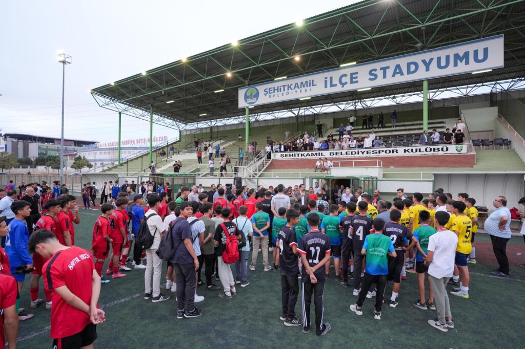 AV. AHMET YILMAZ FUTBOL TURNUVASI ŞAMPİYONU: “GAZİANTEP ŞEHİTKAMİL BELEDİYESPOR”
