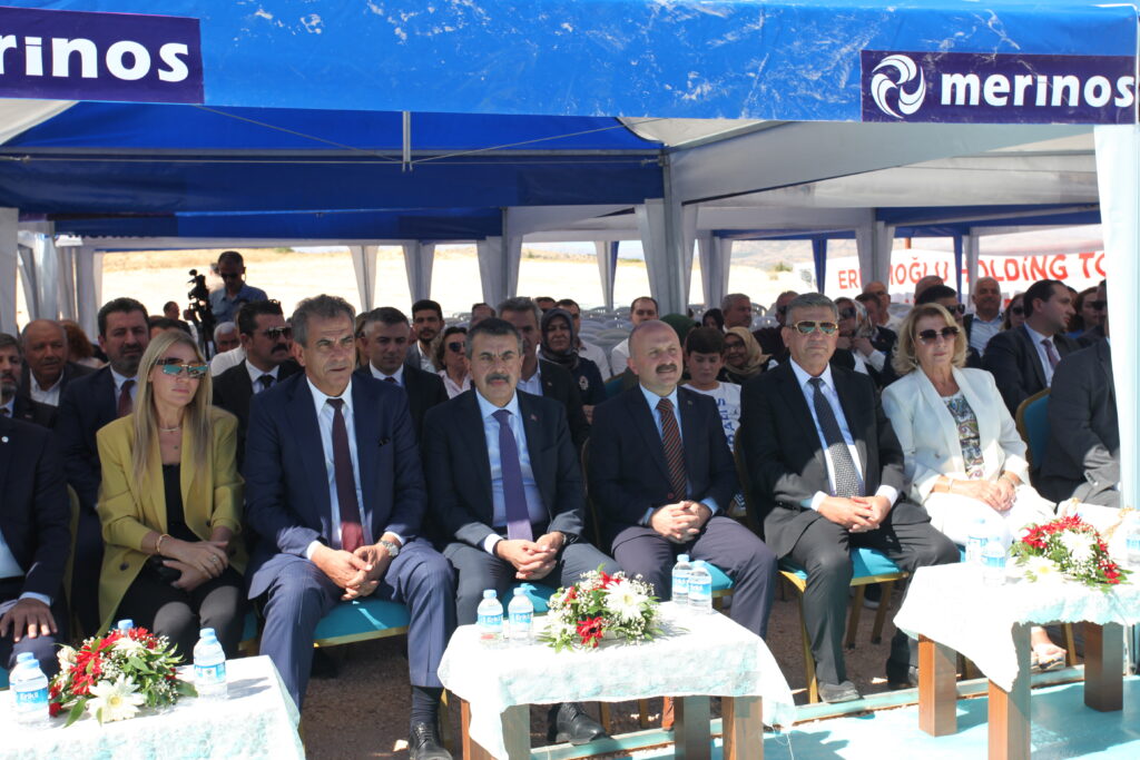 ERDEMOĞLU HOLDİNG’İN YAPTIRDIĞI ESERLER İÇİN TOPLU TEMEL ATMA VE AÇILIŞ TÖRENİ YAPILDI